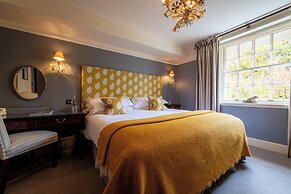 Swan Hotel
