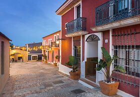 Occidental Pueblo Acantilado