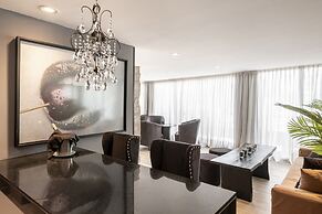 Efe Hotel & Cowork