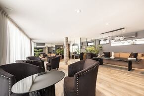 Efe Hotel & Cowork