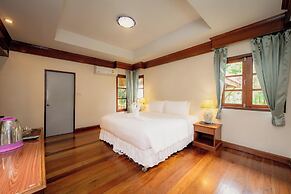 Long Bay Resort