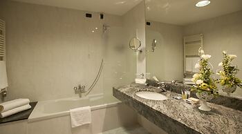 Phi Hotel Cavalieri