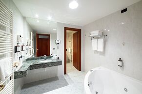Phi Hotel Cavalieri
