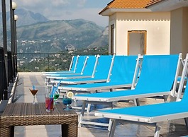 Johanna Park Hotel