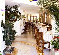Johanna Park Hotel