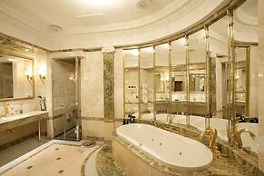The Taleon Imperial Hotel