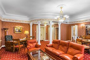 The Taleon Imperial Hotel