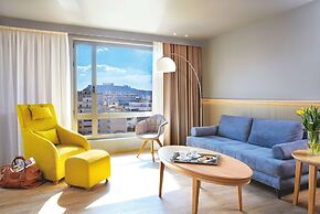 Zeus Wyndham Grand Athens