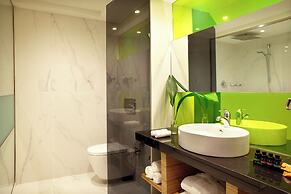 Zeus Wyndham Grand Athens