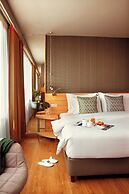 Zeus Wyndham Grand Athens
