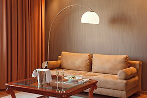 Zeus Wyndham Grand Athens