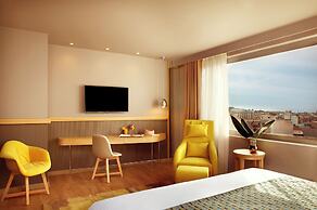 Zeus Wyndham Grand Athens