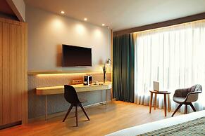 Zeus Wyndham Grand Athens