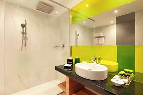 Zeus Wyndham Grand Athens
