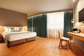 Zeus Wyndham Grand Athens