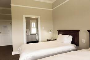 Premier Resort Mpongo Private Game Reserve