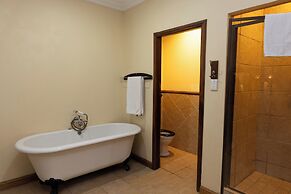 Premier Resort Mpongo Private Game Reserve