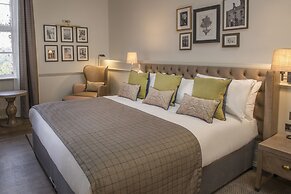 De Vere Latimer Estate