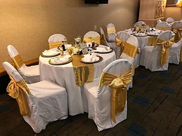 Ambassador Inn & Suites