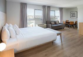 Norwood Hotel