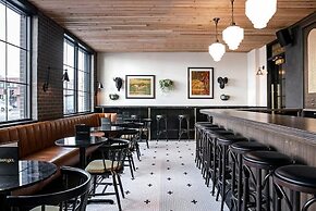Norwood Hotel