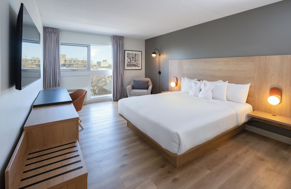 Norwood Hotel