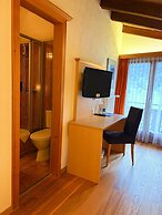 Madrisa Lodge