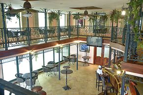 Harbour View Suites