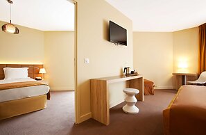 Golden Tulip Avignon Le Paradou