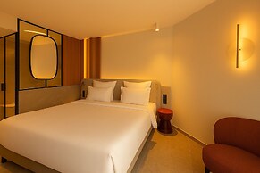 Golden Tulip Avignon Le Paradou