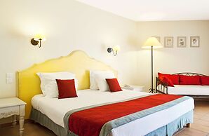 Golden Tulip Avignon Le Paradou