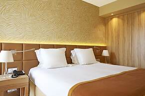 Golden Tulip Avignon Le Paradou