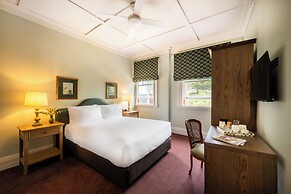 The Russell Boutique Hotel
