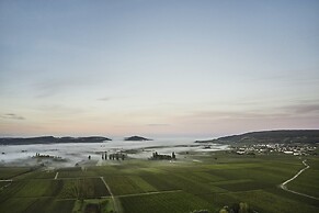 COMO Le Montrachet