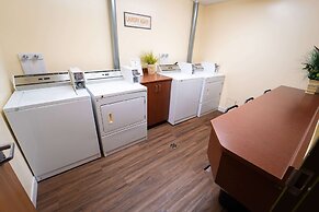 Super 8 by Wyndham Amherst NS