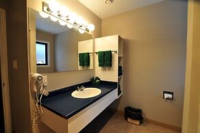 Manning Park Resort
