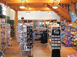 Manning Park Resort