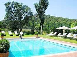Mas Salvi Country Boutique Hotel