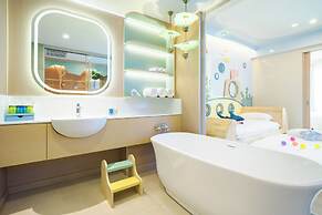 Katathani Phuket Beach Resort