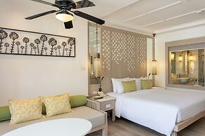 Katathani Phuket Beach Resort