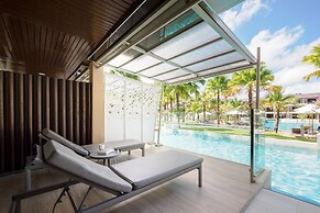 Katathani Phuket Beach Resort