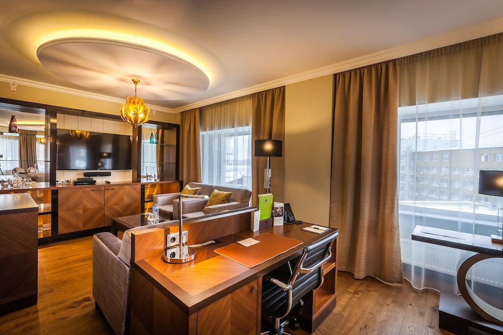 DoubleTree by Hilton Hotel Tyumen