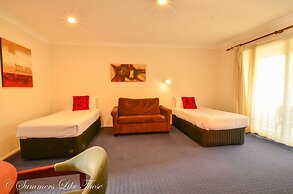 Meninya Palms Moama