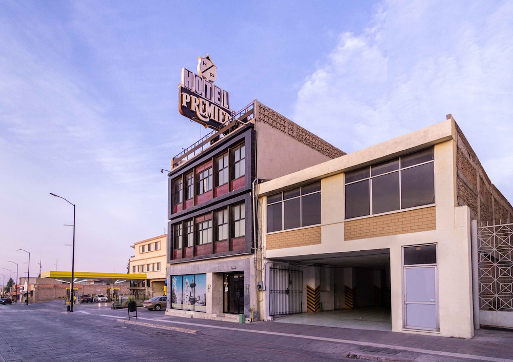 Hotel Premier