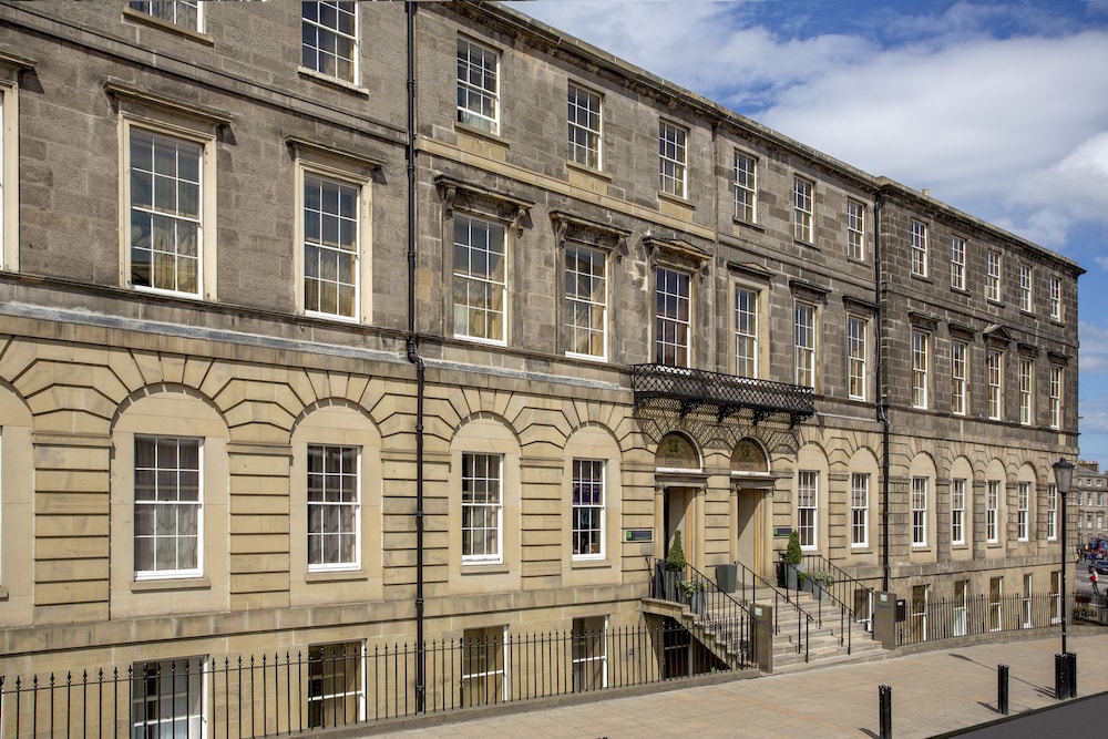 Holiday Inn Express - Edinburgh City Centre by IHG
