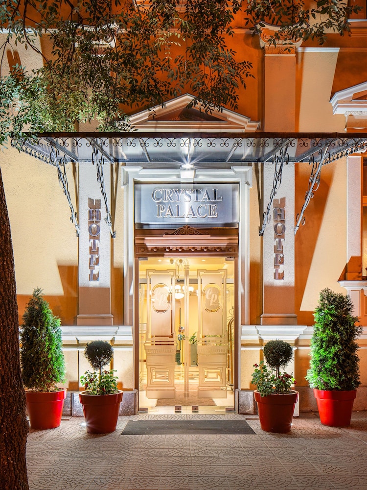 Crystal Palace Boutique Hotel