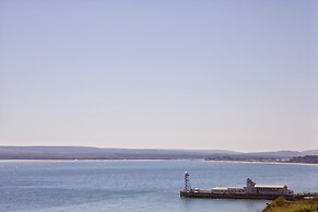 Bournemouth East Cliff by Belvilla