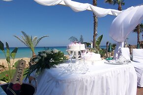 Sunrise Beach Hotel