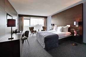 Van der Valk Hotel Sassenheim - Leiden