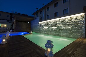 Sport Village Hotel & Spa